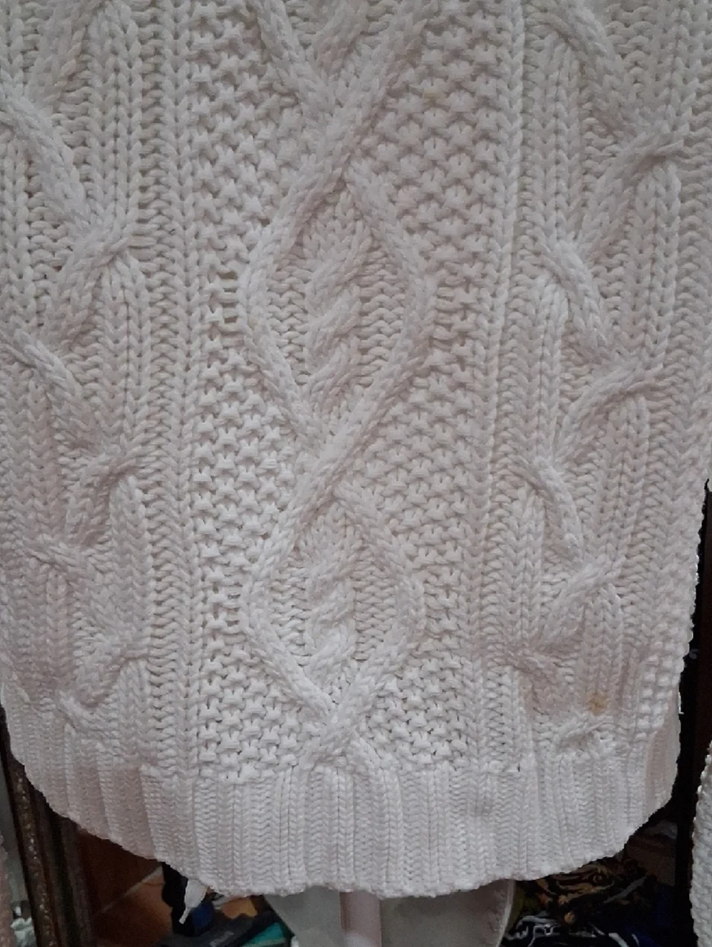 Lauren Ralph Lauren Cream Cable-Knit Cardigan with Metal Toggle Fastenings - Picture 3 of 5